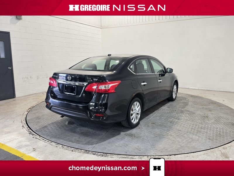 2016 Nissan Sentra Black Laval - photo #8