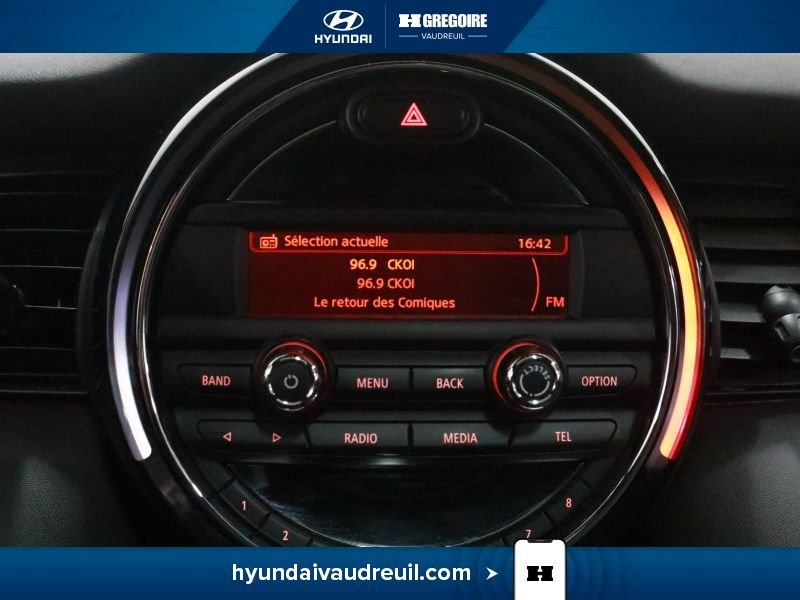 Mini Cooper 2015 Beige Laval - photo #25
