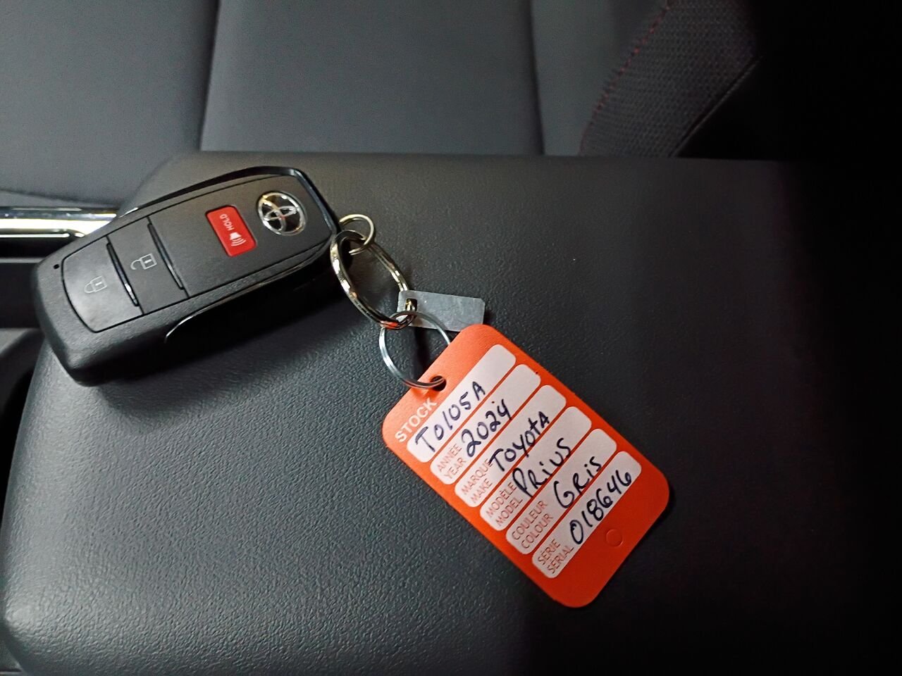 2024 Toyota Prius Prime Grey Blainville - photo #25