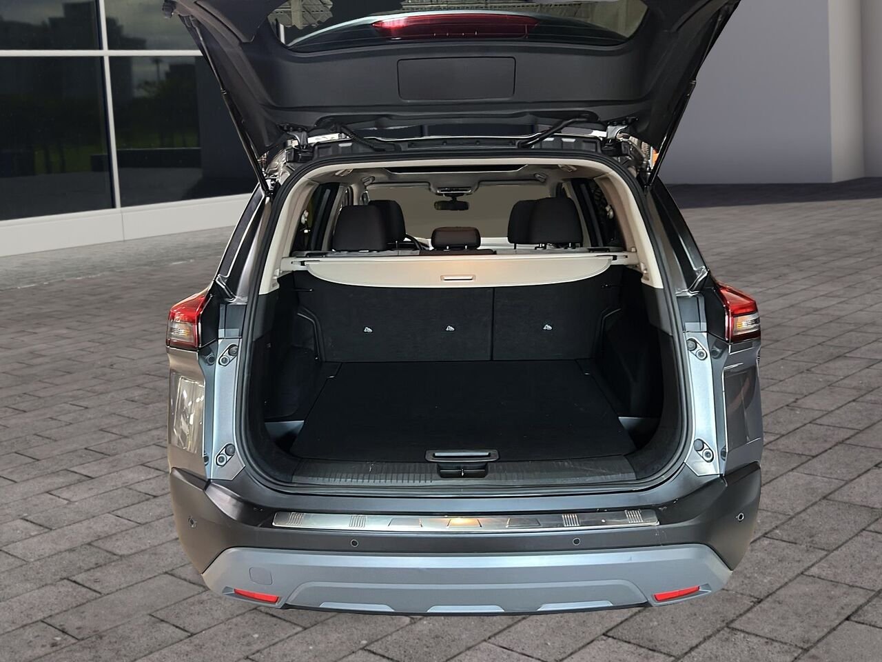 Nissan Rogue 2023 Gris Québec - photo #24