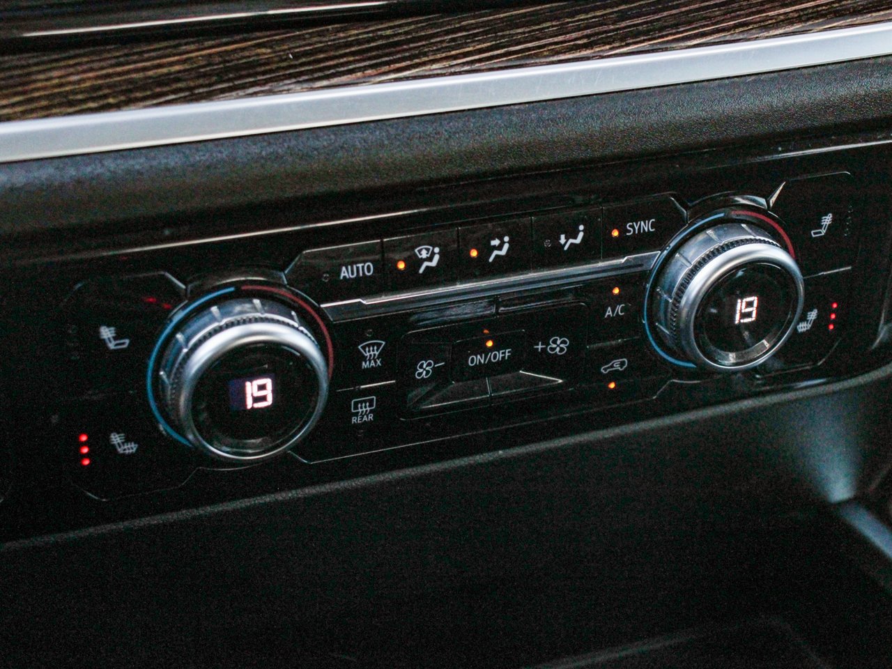 2022 GMC Sierra 1500 4WD Crew Cab 147 Elevation White Sherwood Park - photo #25