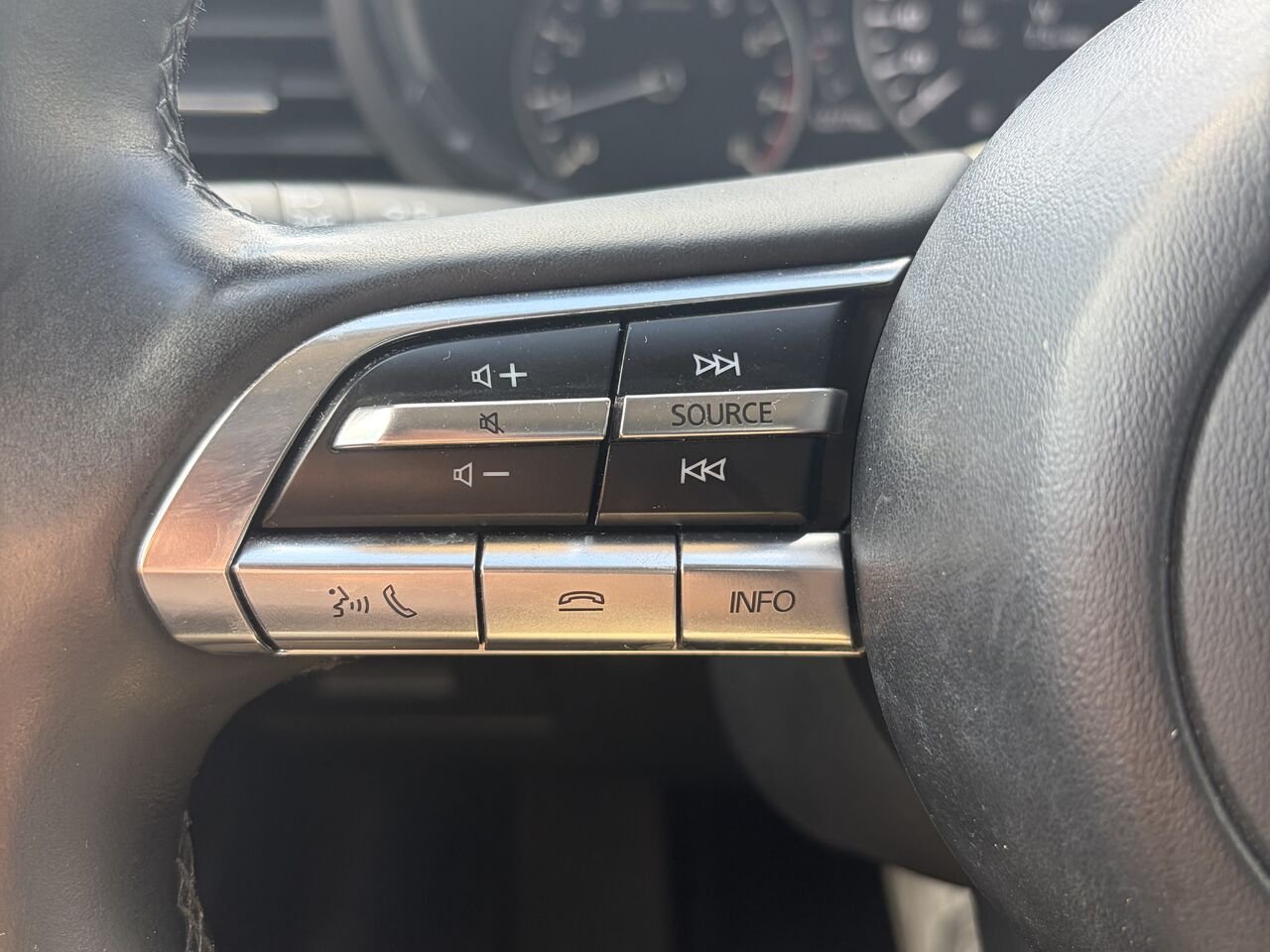 MAZDA 3 GS TI i-ACTIV BA 2019 Rouge Ottawa & Gatineau - photo #5