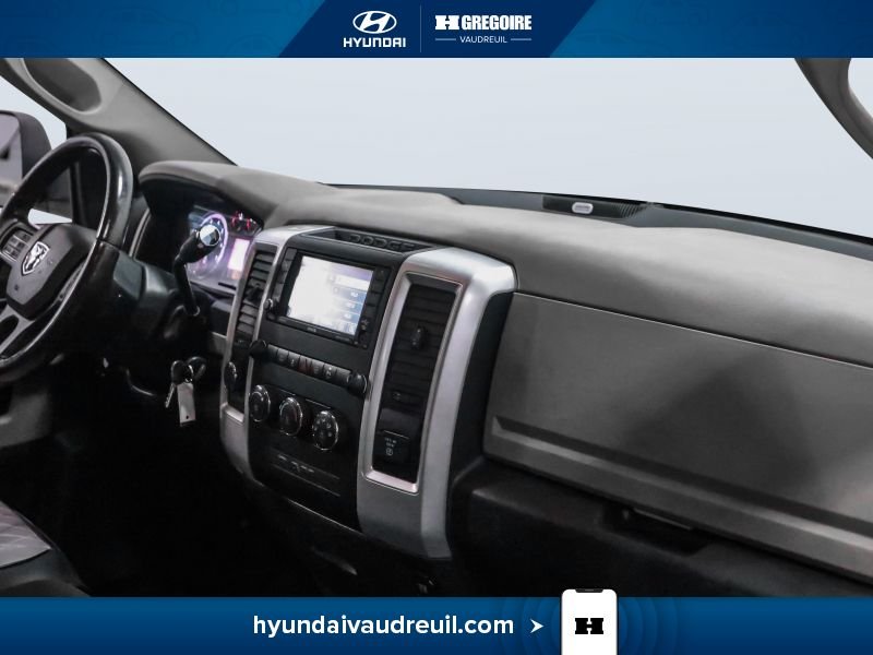 2012 Dodge Ram Silver Saint-Eustache - photo #29