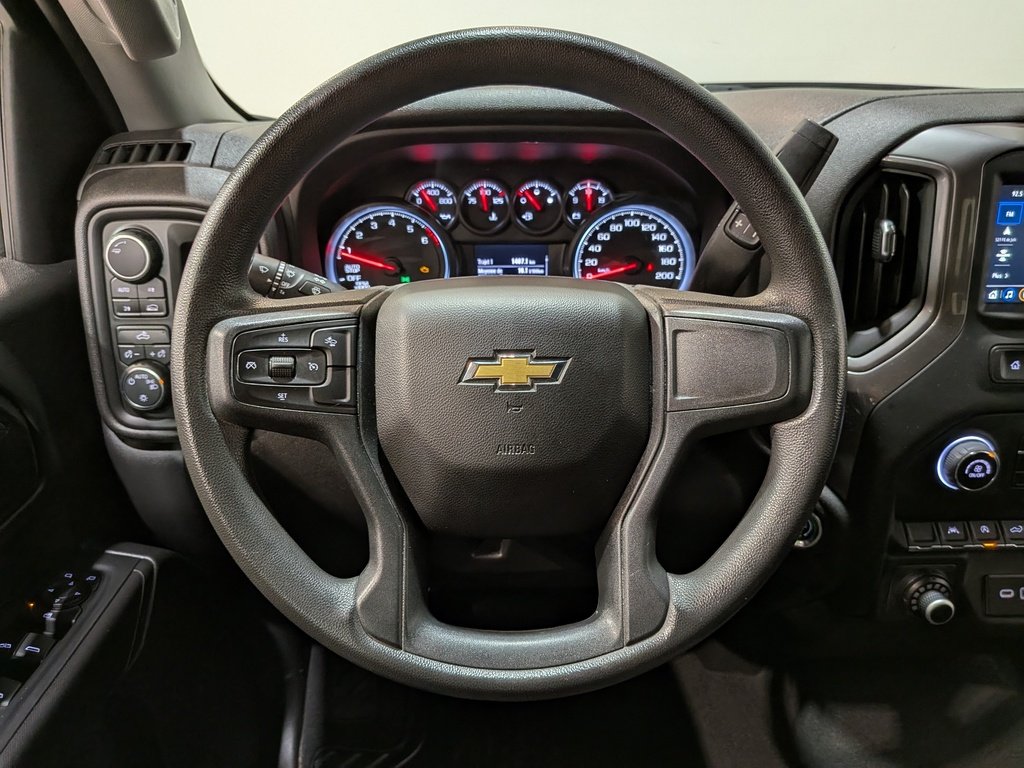 2022 Chevrolet Silverado 1500 4WD Crew Cab 157" Custom Black Val-David - photo #13