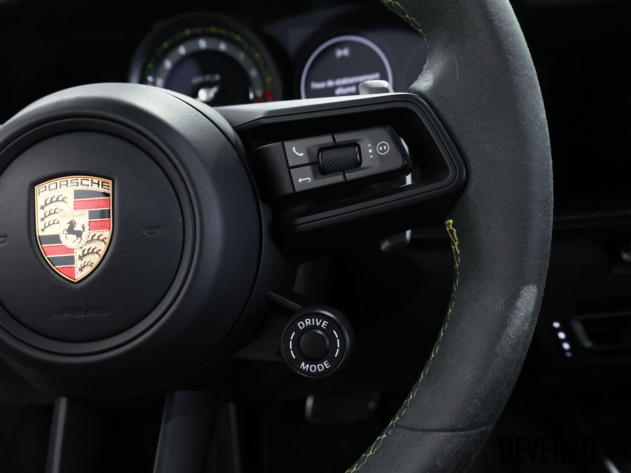 2024 Porsche 911 Black Saint-Eustache - photo #13