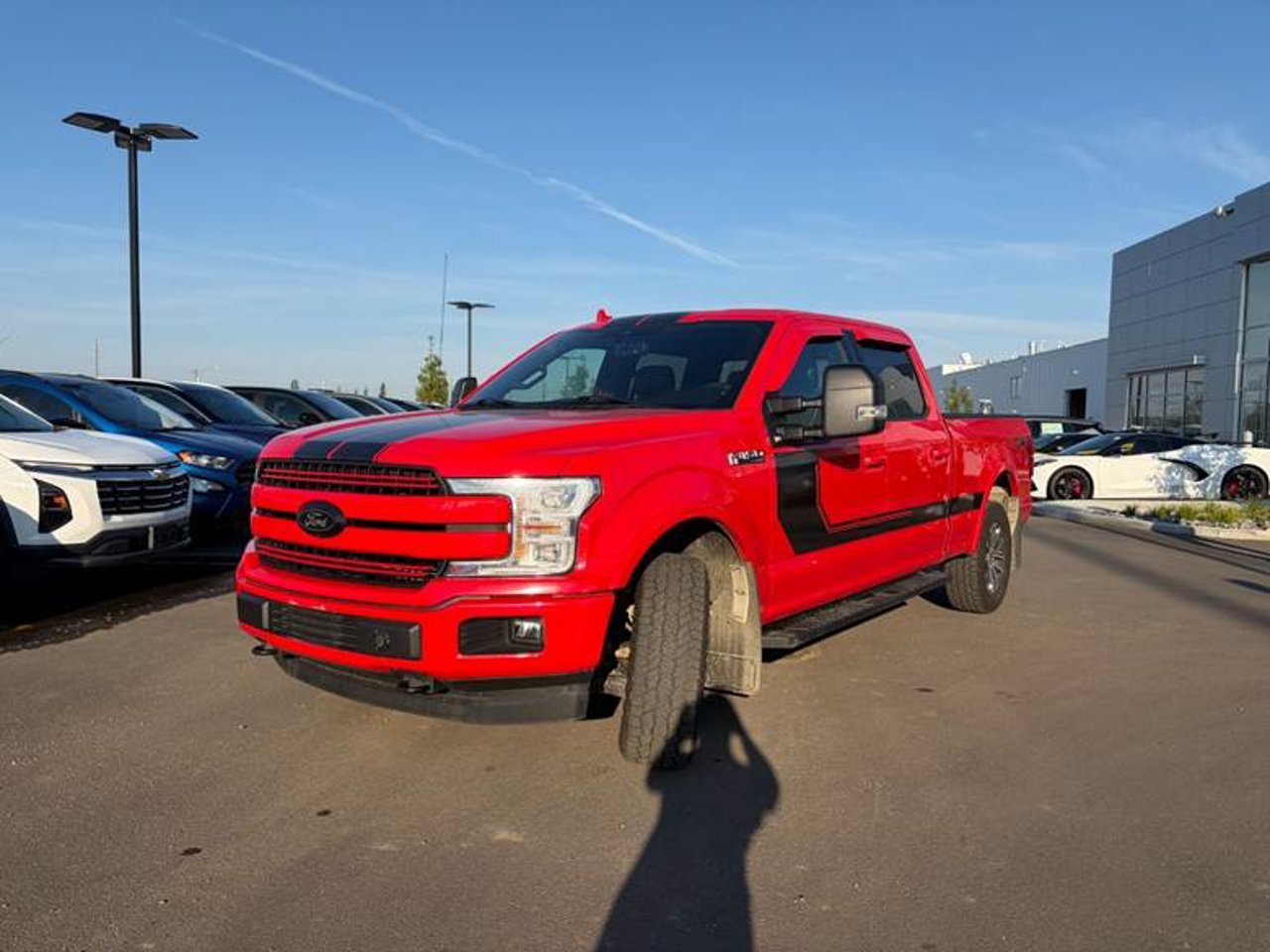 2018 Ford F-150 LARIAT 4WD SuperCrew 5.5' Box Red Sherwood Park - photo #2