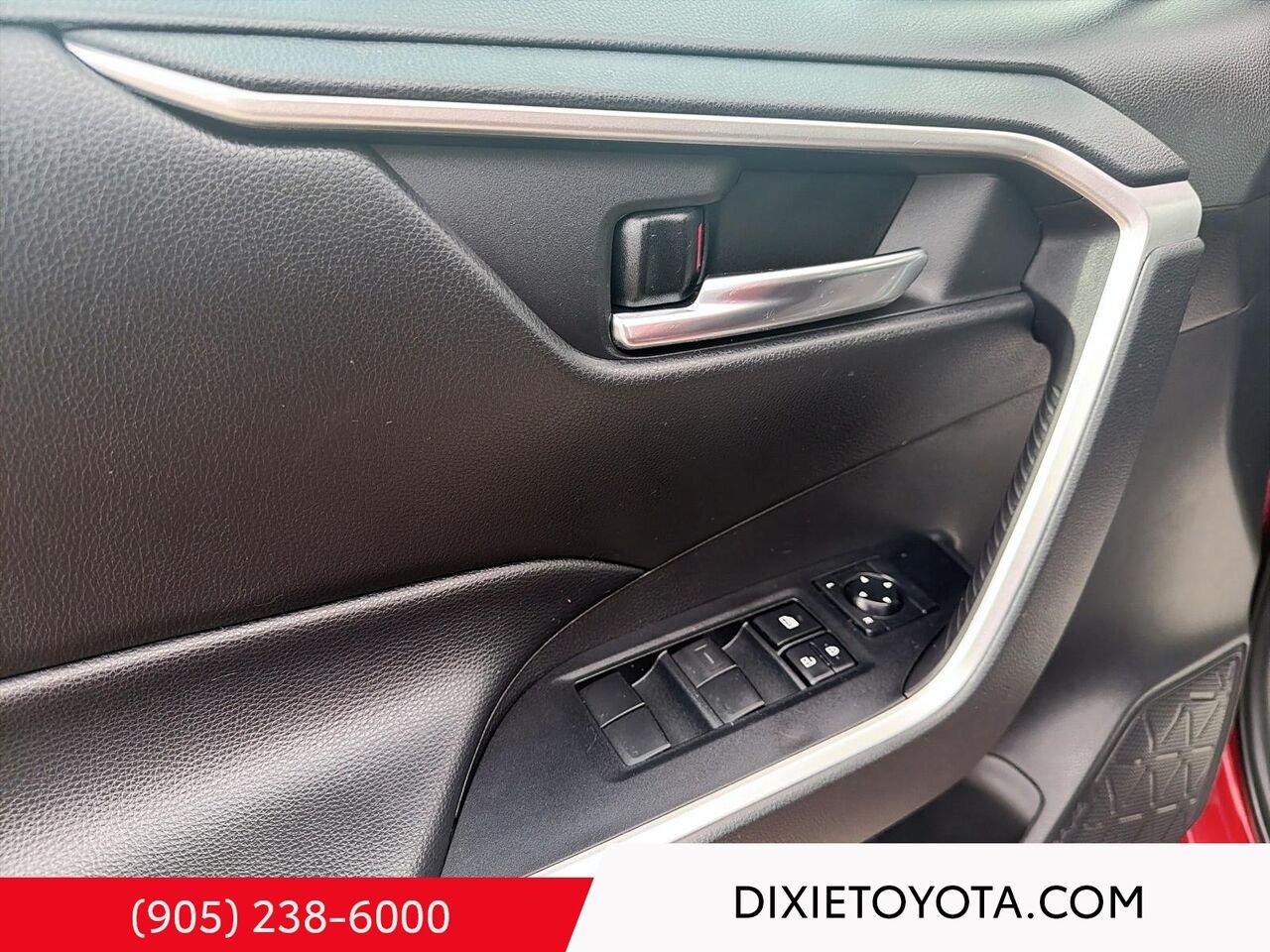 2021 Toyota RAV4 XLE AWD / HEATED SEATS / MOONROOF / ALLOY WHEELS / CARPLAY AND ANDROID AUTO Ruby Flare Pearl Mississauga - photo #7