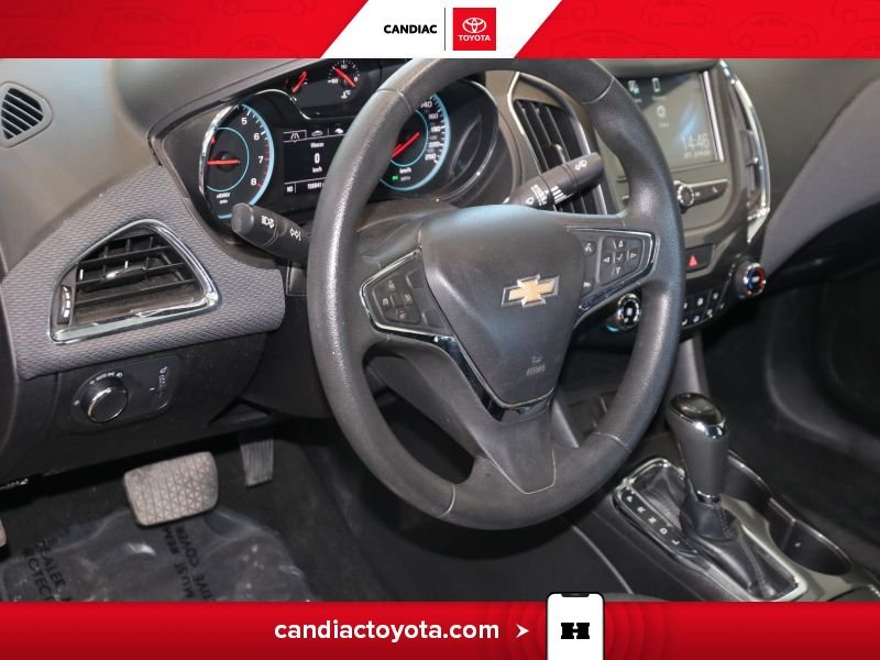 Chevrolet Cruze 2018 Gris Blainville - photo #11