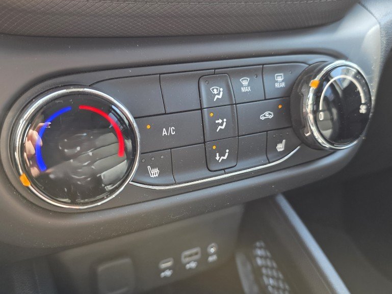 2022 Chevrolet TrailBlazer LT White Mont-Laurier - photo #30