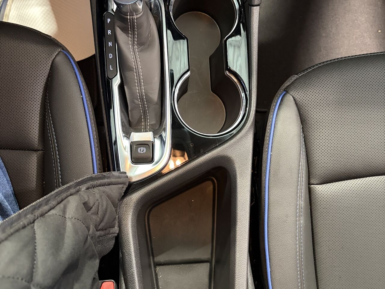 BUICK ENCORE GX SPORT TOURING Tourisme sport 4 portes TI 2025 Blanc Gatineau - photo #8