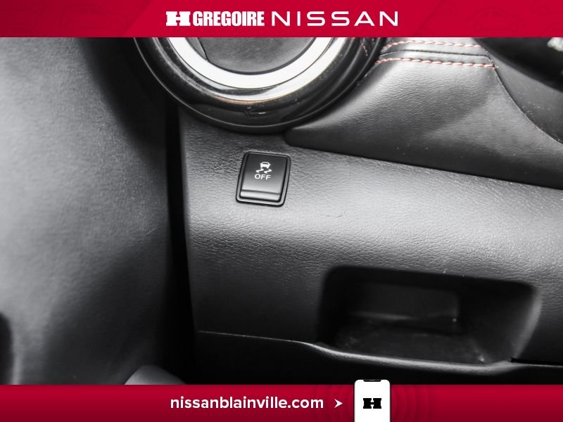 2019 Nissan Kicks White Laval - photo #25