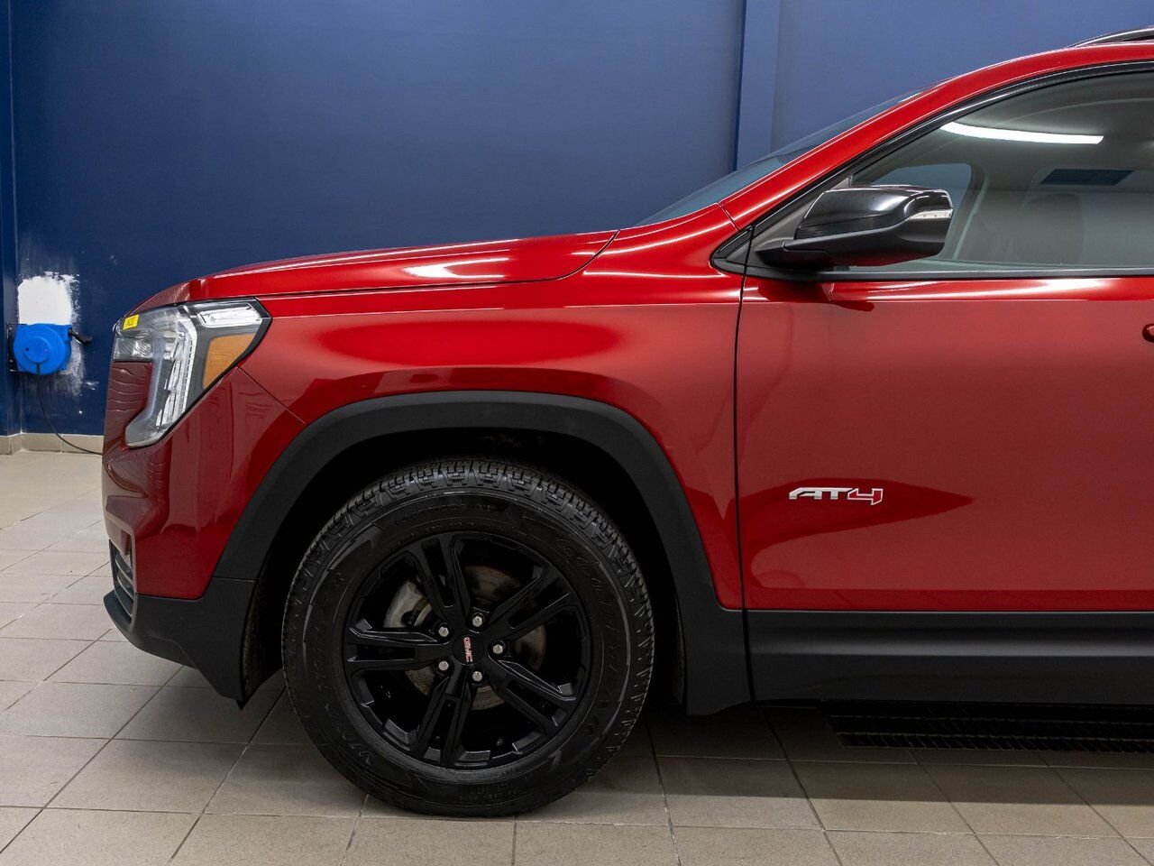 GMC Terrain AT4 AWD *SIÈGES CHAUFF* CUIR HAYON ELECT REG ADAPT 2024 Rouge Saint-Jérôme - photo #32