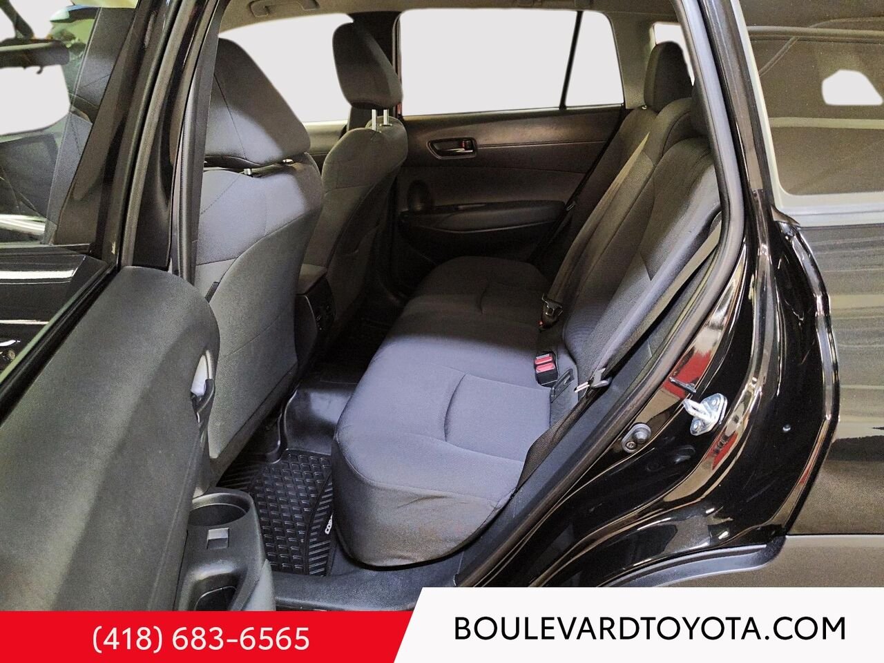 2022 Toyota Corolla Cross 99449C-89 | LE Black Québec - photo #17