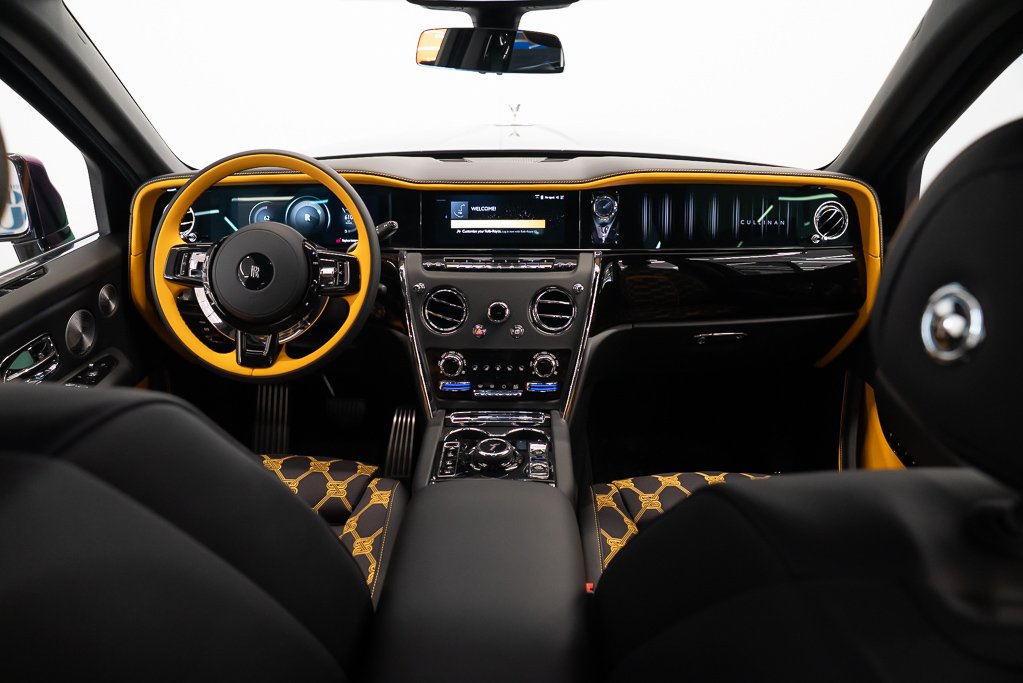 2025 Rolls-Royce Cullinan Black Saint-Eustache - photo #14