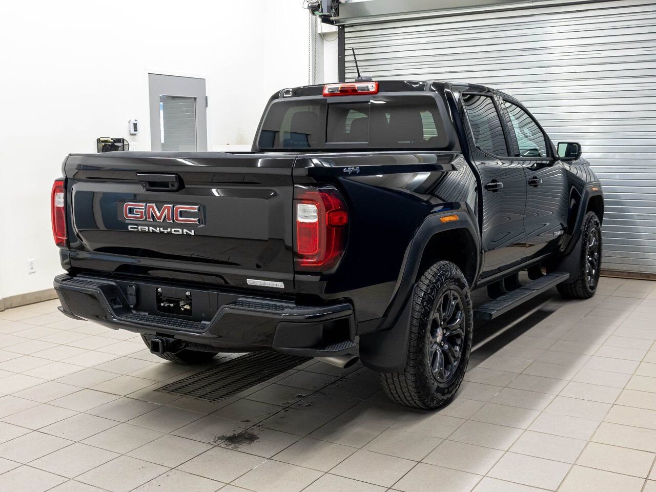 GMC Canyon ELEVATION CREW 4X4 *GR COMMODITÉ* SIÈGES CHAUFF 2024 Noir Saint-Jérôme - photo #7