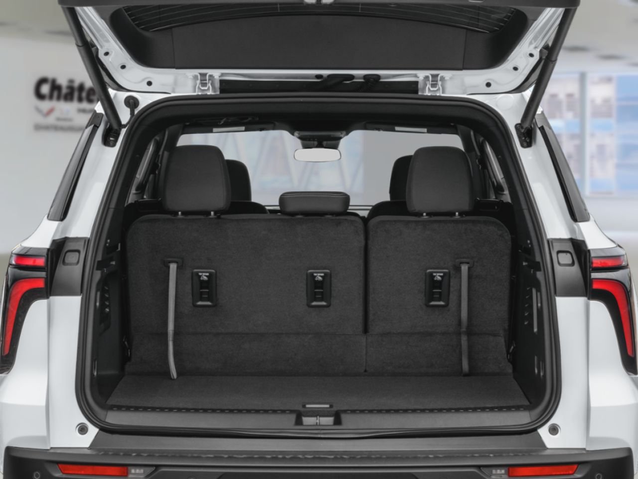 2027 CHEVROLET Traverse Traction intégrale, 4 portes LT Polar White Tricoat Châteauguay - photo #11