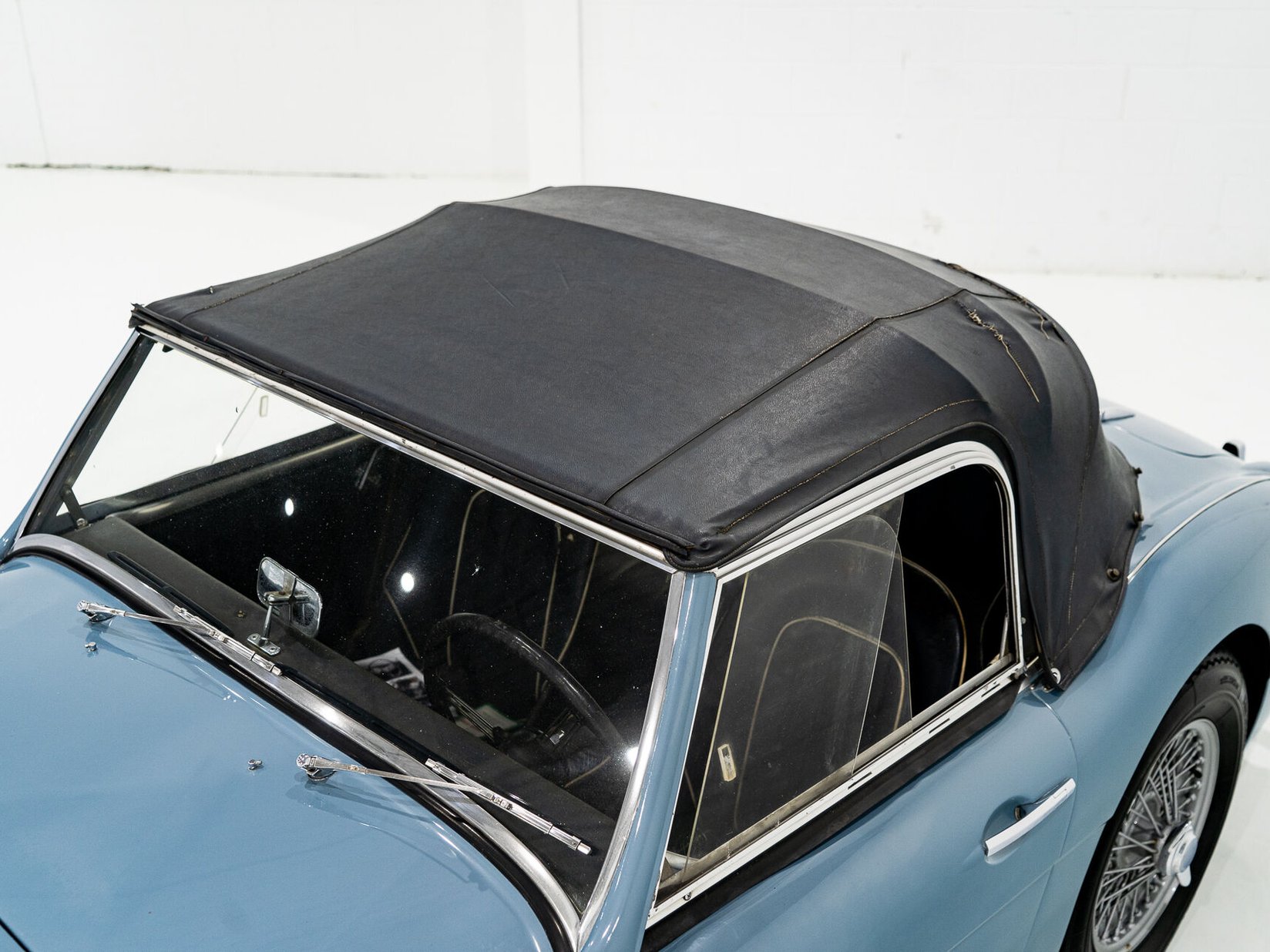 Austin Healey 3000 Recent drivetrain complete rebuild **PRIX EN USD** 1960 Bleu Montréal - photo #31