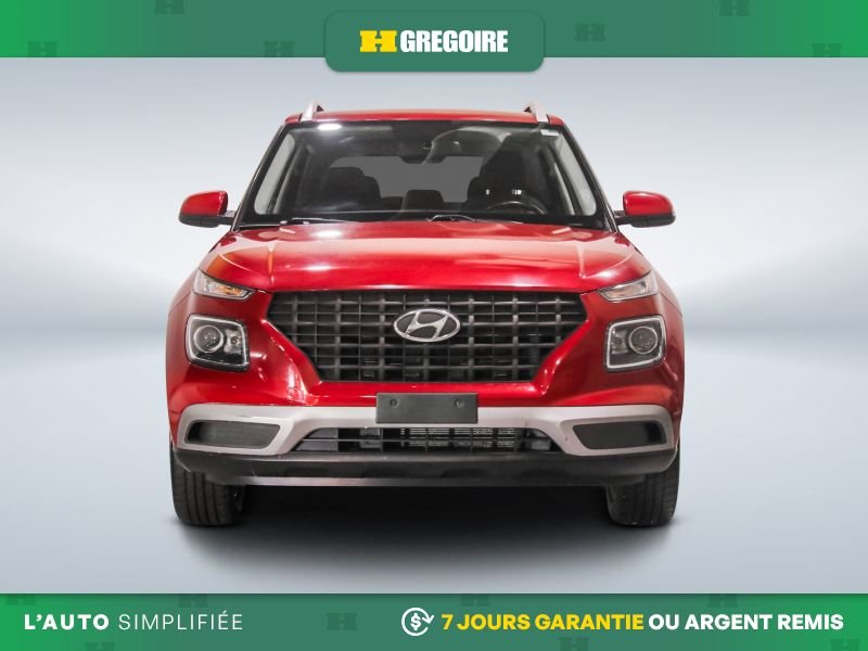 2021 Hyundai Venue Red Laval - photo #1