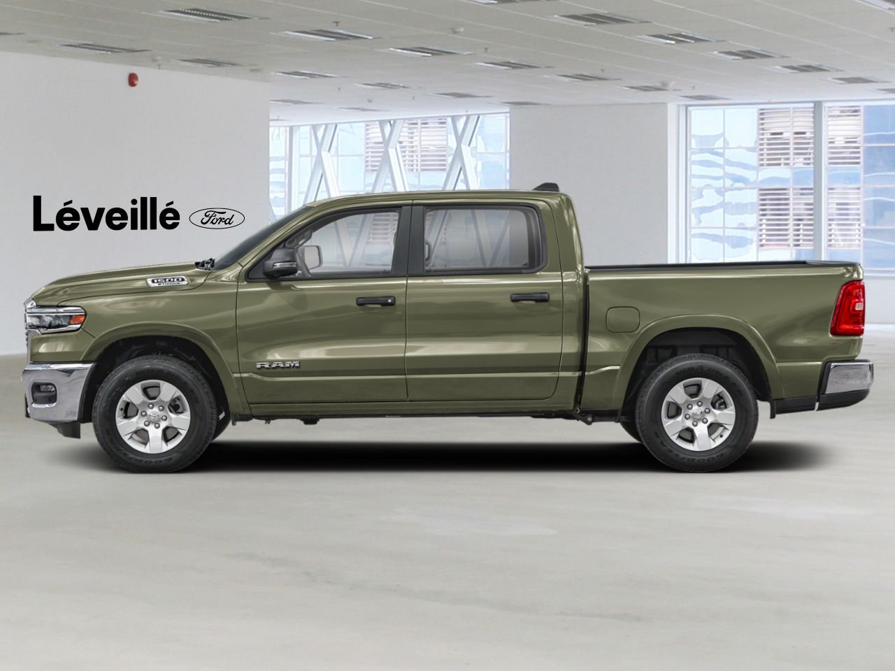 RAM 1500 | Big Horn 2027 Vert char d'assaut Gatineau - photo #1