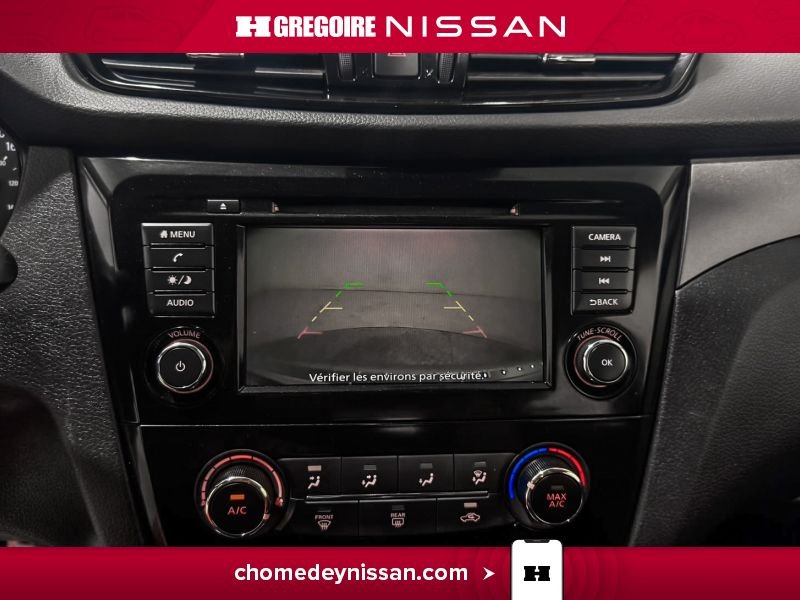 Nissan Qashqai 2023 Blanc Laval - photo #20