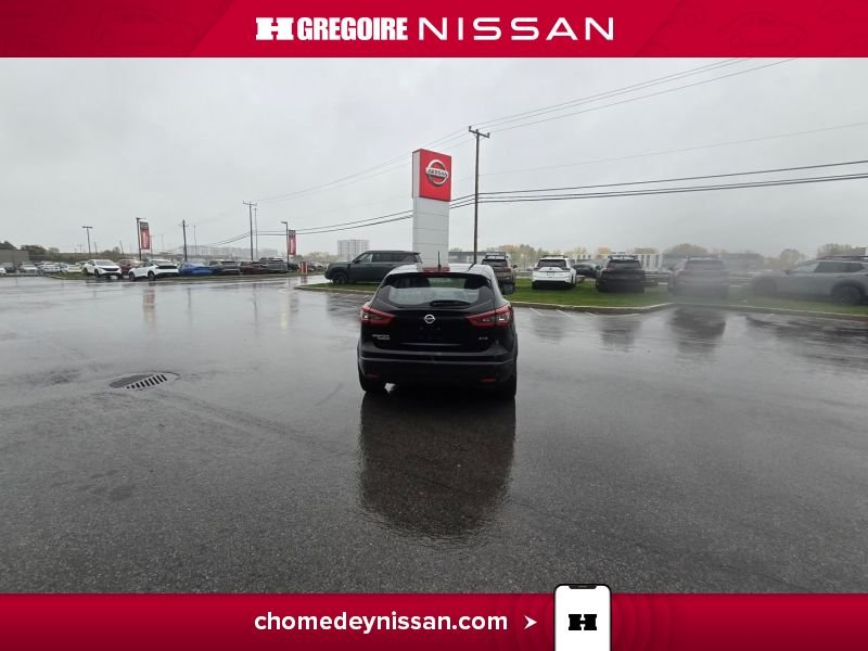 2021 Nissan Qashqai Black Laval - photo #8