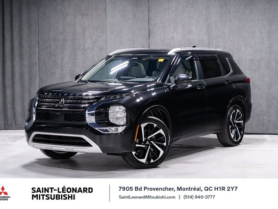 2023 Mitsubishi Outlander SE Black