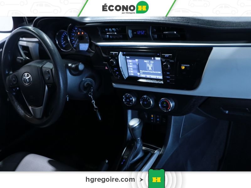 Toyota Corolla 2015 Rouge Laval - photo #20