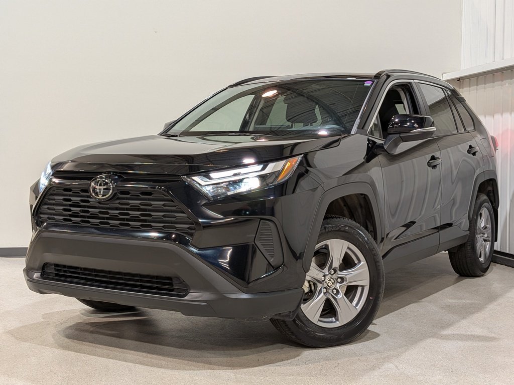Toyota RAV4 XLE AWD 2024 Gris Val-David - photo #0