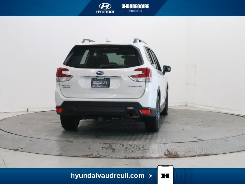 Subaru Forester 2021 Blanc Blainville - photo #10
