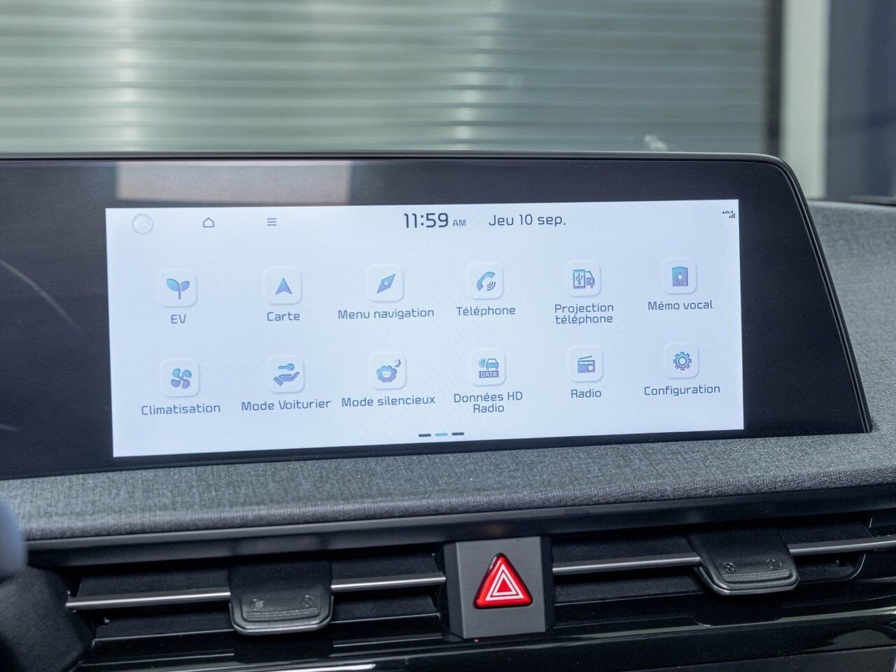 Kia EV6 WIND *NAV* SIÈGES CHAUFF REG ADAPT CARPLAY *499 KM 2024 Blanc Saint-Jérôme - photo #17