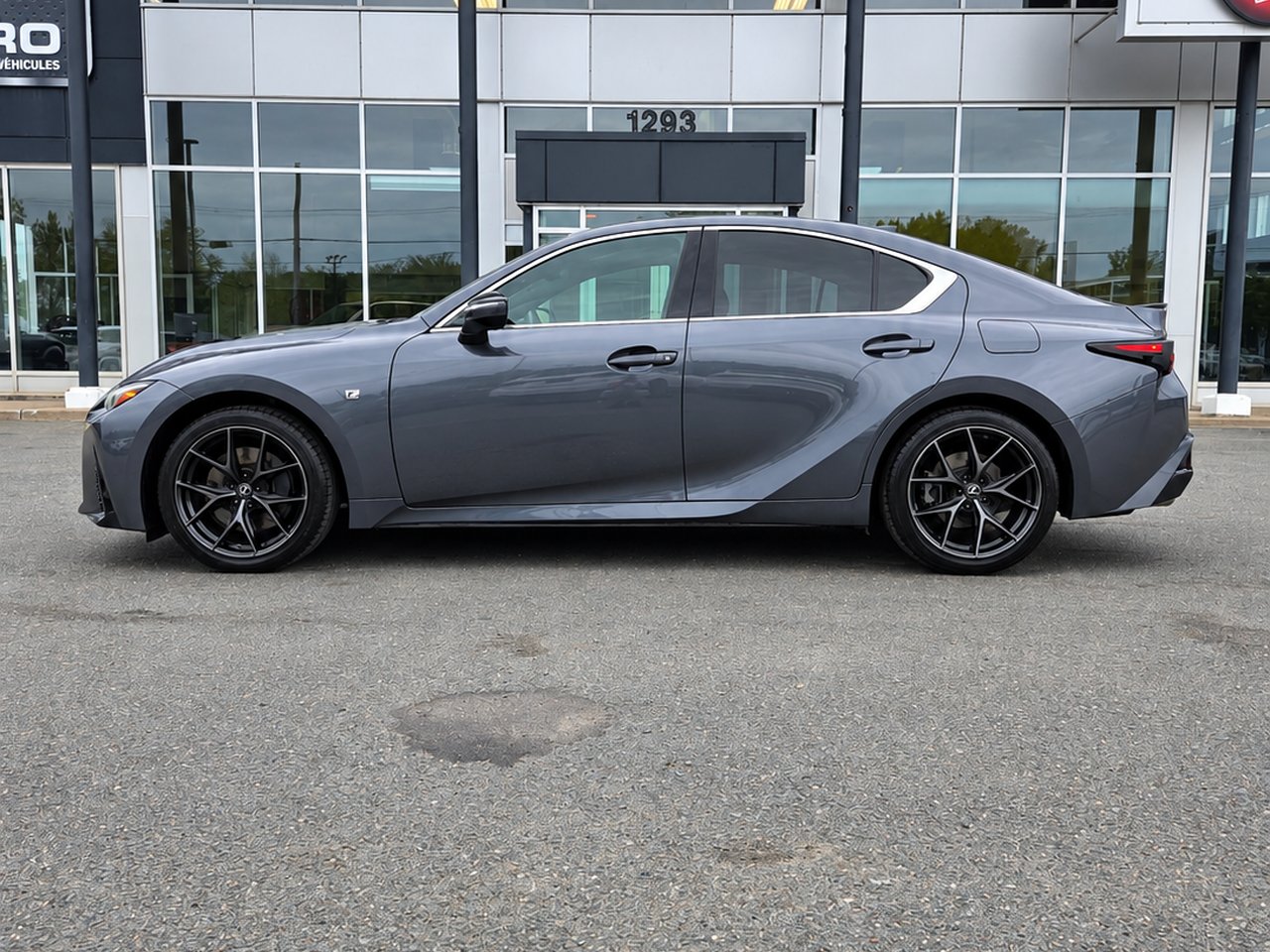 Lexus IS300 Fsport 2023 Gris Granby - photo #2