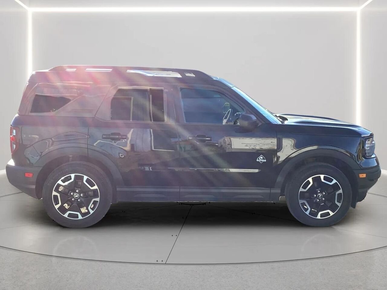 2023 Ford Bronco Sport Outer Banks 4x4 Black Gatineau - photo #5