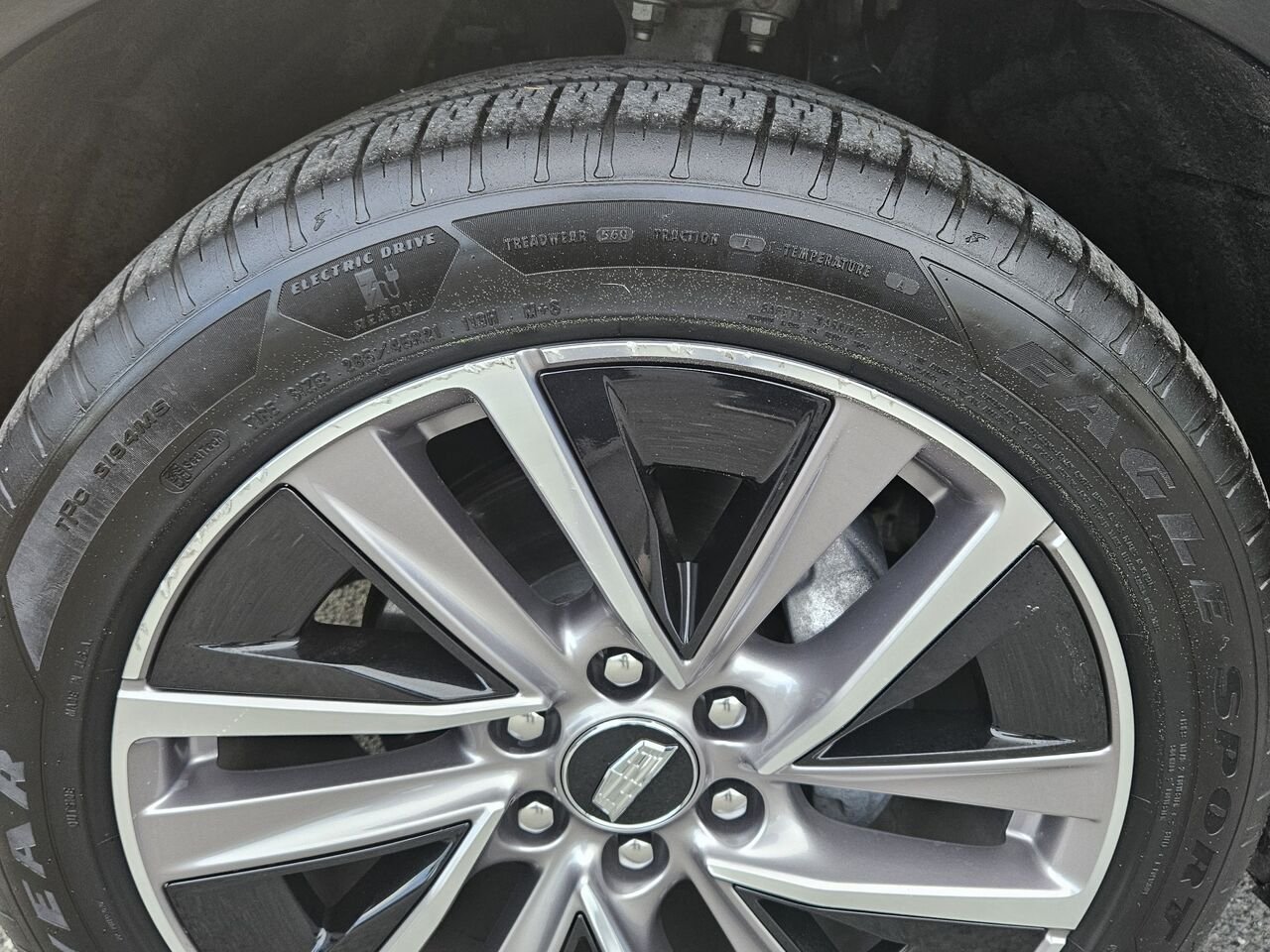 Cadillac VISTIQ Traction intégrale, 4 portes Sport 2026 Noir Thetford Mines - photo #31