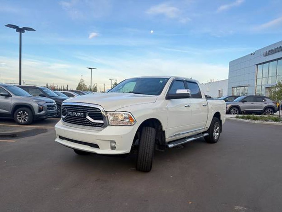 2018 Ram 1500 Limited 3.0L EcoDiesel | Power Sunroof White