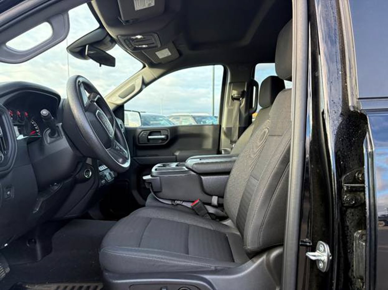 2024 GMC Sierra 1500 4WD Crew Cab 147 Pro Black Sherwood Park - photo #5