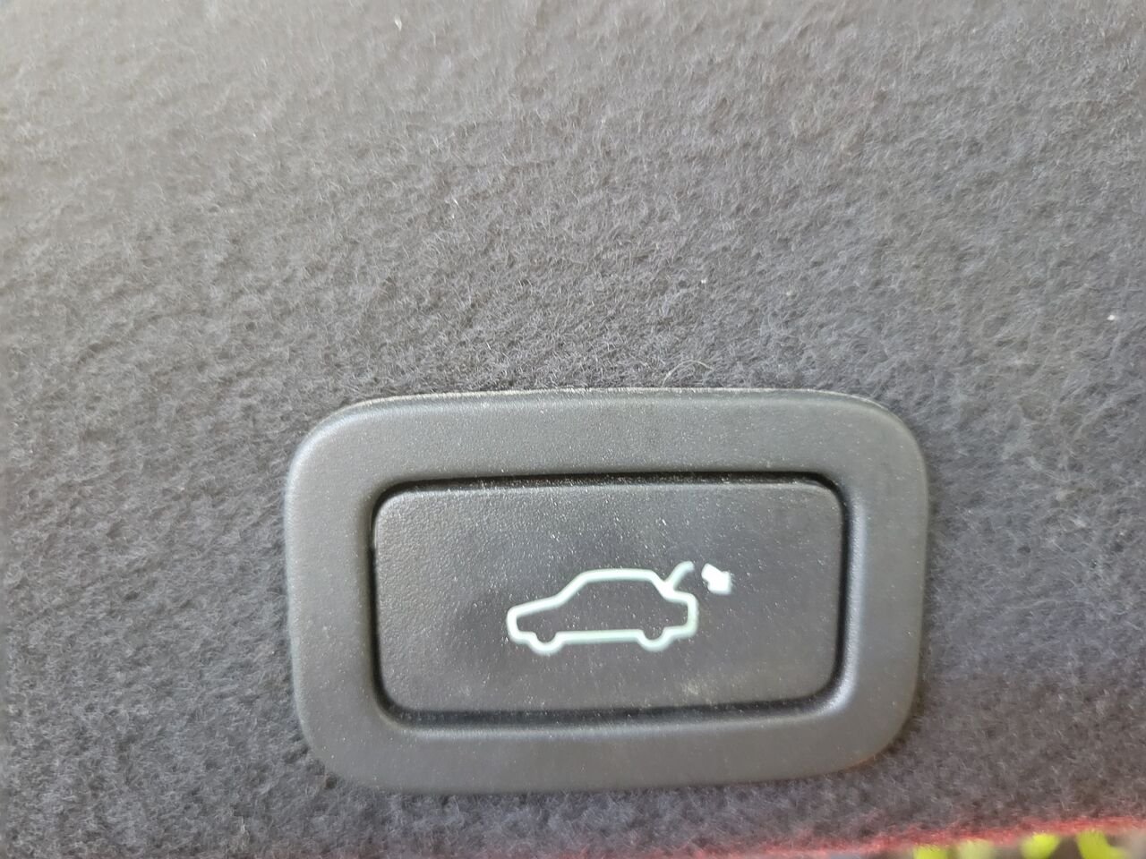 2017 Volvo XC60 Grey  - photo #15