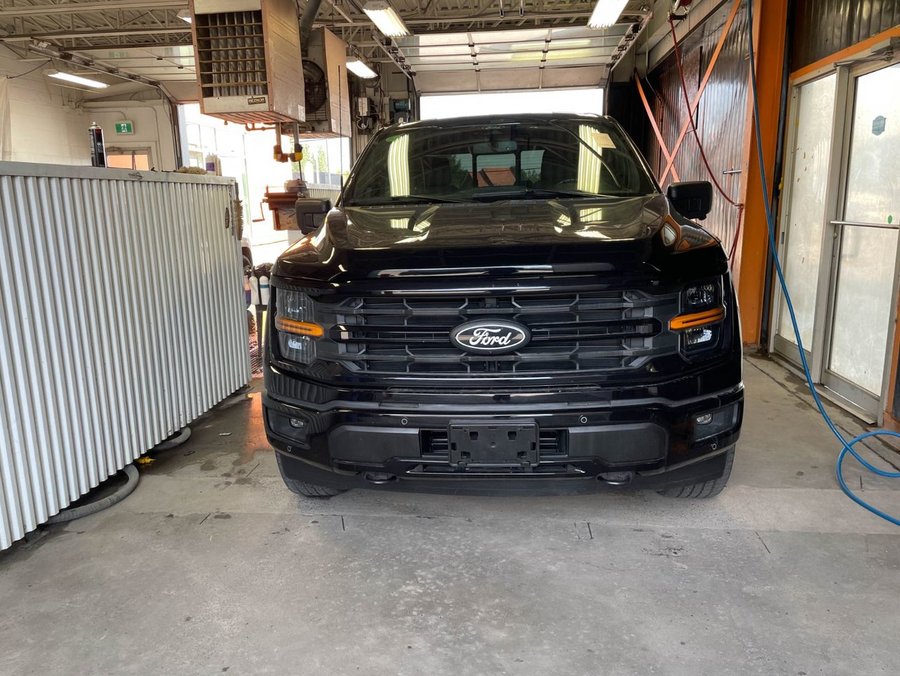 Ford F-150 XLT CREW 4X4 *3.5L POWERBOOST HYBRID* NAV BEDLINER 2024 Noir