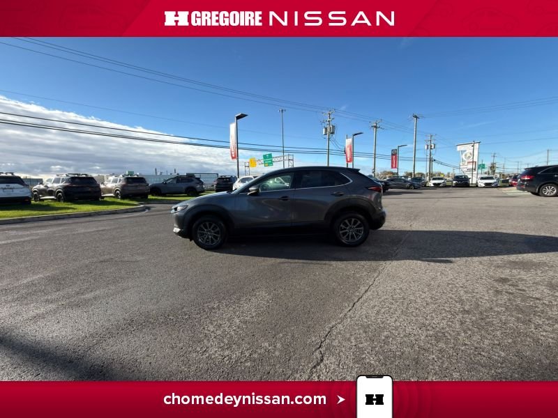 2022 Mazda CX-30 Grey Laval - photo #5