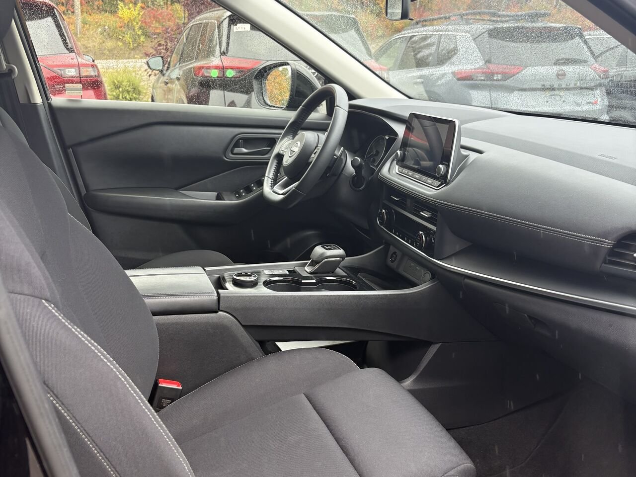 2024 Nissan Rogue S Black Mont-Laurier - photo #20