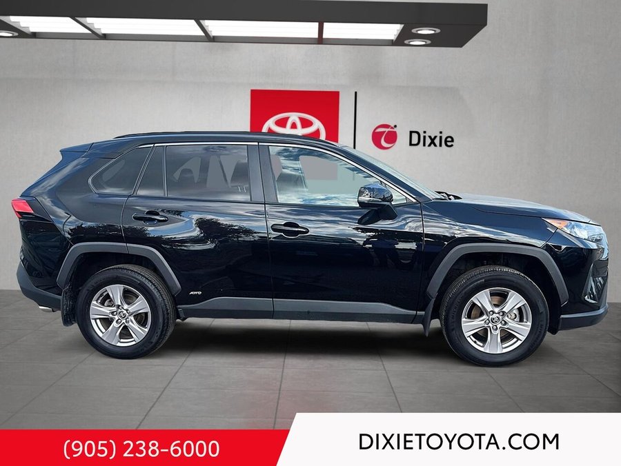 2025 Toyota RAV4 Hybrid LE AWD Black