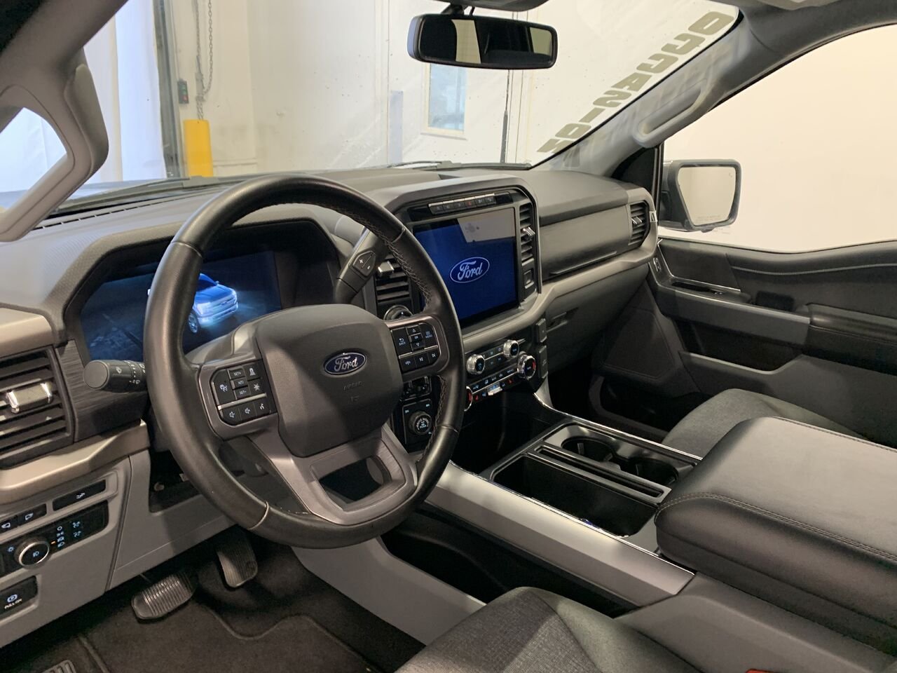 Ford F-150 XLT cabine SuperCrew 4RM caisse de 6,5 pi 2021 Gris Châteauguay - photo #30