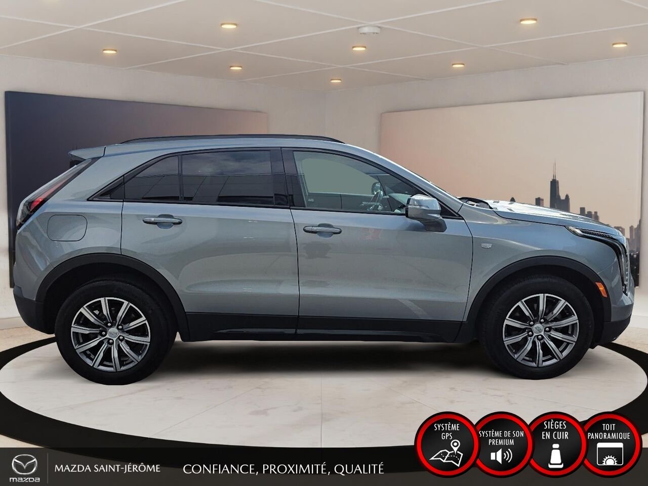 2023 Cadillac XT4 Sport | TOIT PANORAMIQUE | CUIR | AWD | SIÈGES AVANT ET ARRIÈRE CHAUFFANTS Grey Saint-Jérôme - photo #4