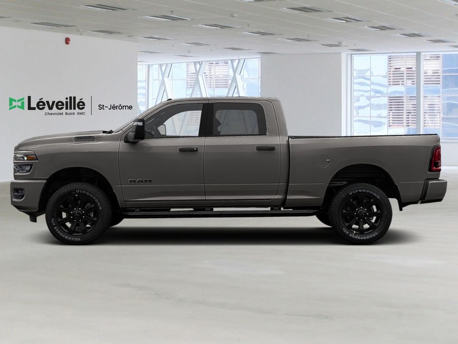 RAM 2500 BIG HORN 2026 Cristal granit métallisé