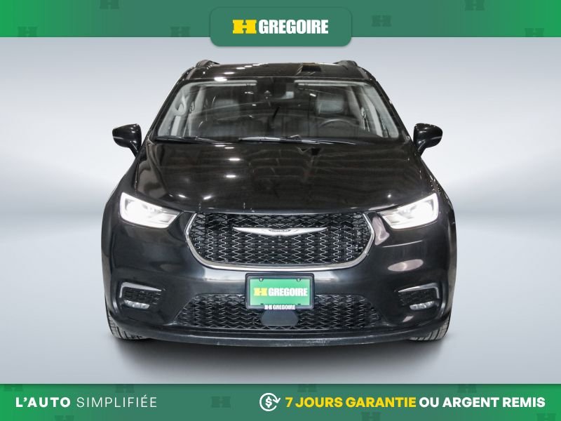 Chrysler Pacifica 730269 | Touring L AWD AUTO A/C CUIR GR ELECT MAGS CAM RECU 2022 Noir Laval - photo #1