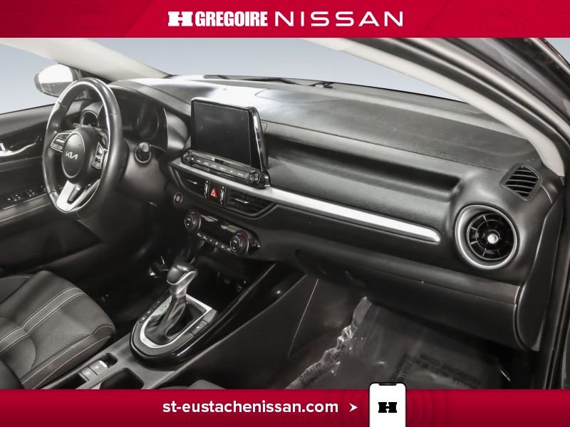 2024 Kia Forte Grey Saint-Eustache - photo #27