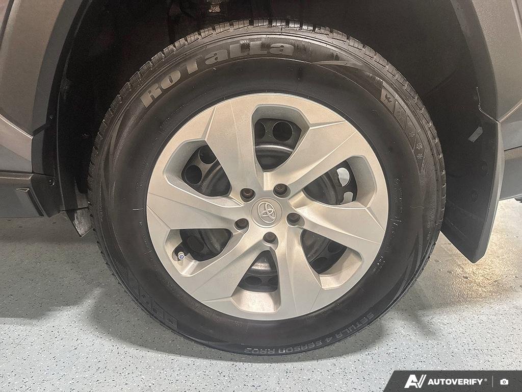 2022 Toyota RAV4 262040 | LE gray Edmonton - photo #5