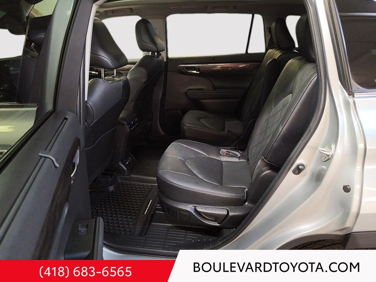 2023 Toyota Highlander 531874-76 | PLATINUM, AWD Grey Québec - photo #22