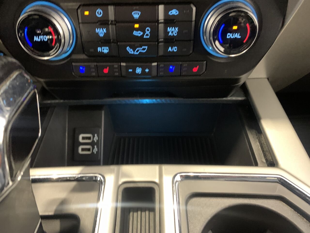 2019 Ford F-150 White Châteauguay - photo #35