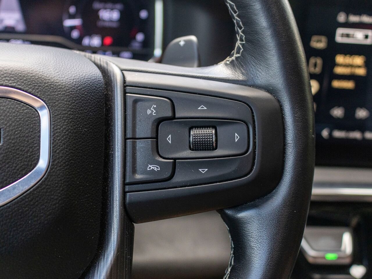 GMC Sierra 1500 Denali Ultimate cabine multiplace 4RM 2025 Noir Châteauguay - photo #12