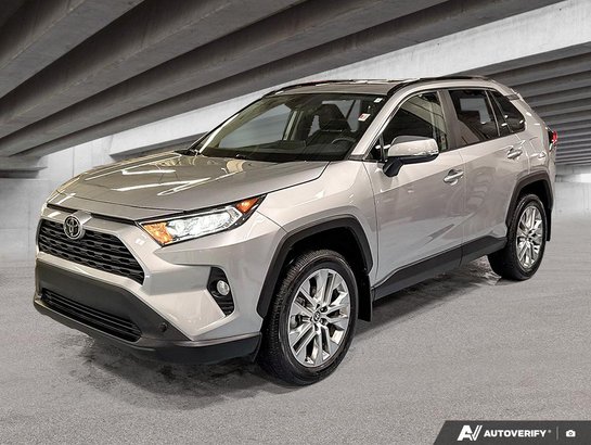 2021 Toyota RAV4 XLE Silver